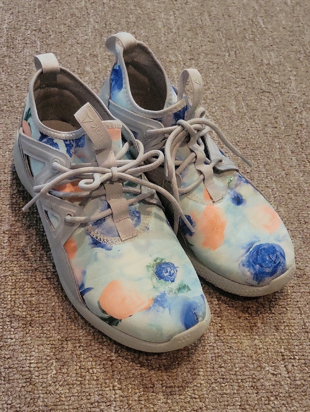Reebok Lightweight Floral Running Shoes